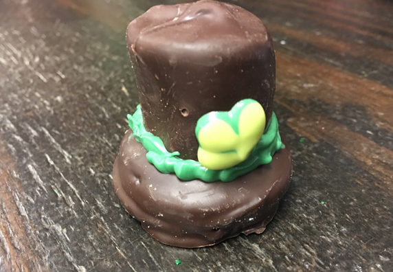 St. Patrick's Day Leprechaun Gourmet Marshmallow Cookie