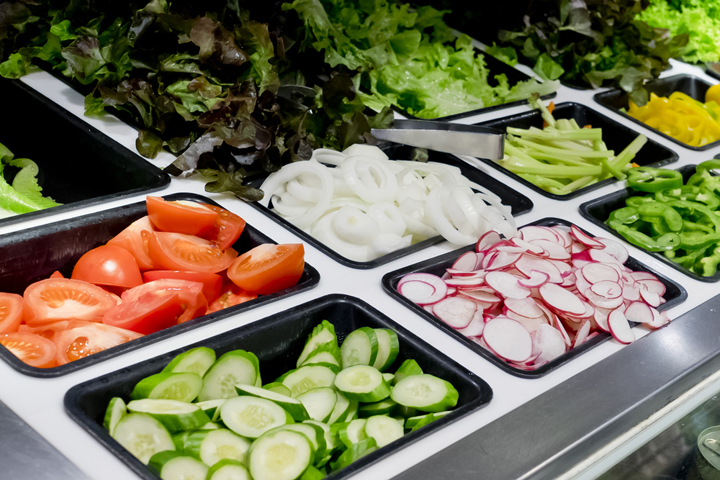 Salad Bars are great choices in schools!
