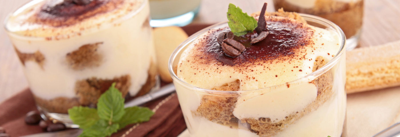 Celebrate the Holiday Season with delicious desserts!